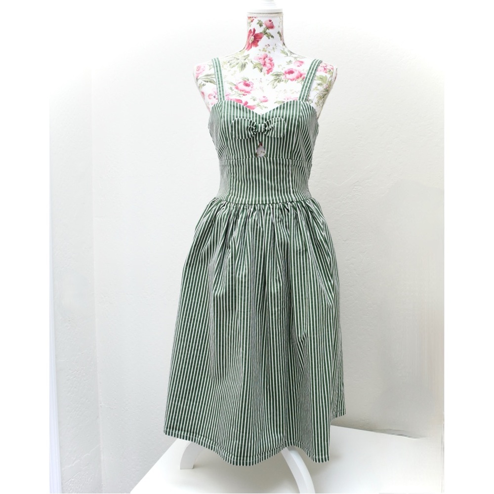 Banned Retro Vertical Stripe Bow Keyhole Fit & Flare Dress